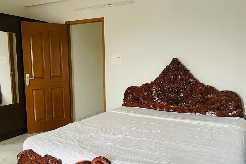 Rajamandiram 3Bhk Ac Apartment In Trivandrum Central Thiruvananthapuram Εξωτερικό φωτογραφία