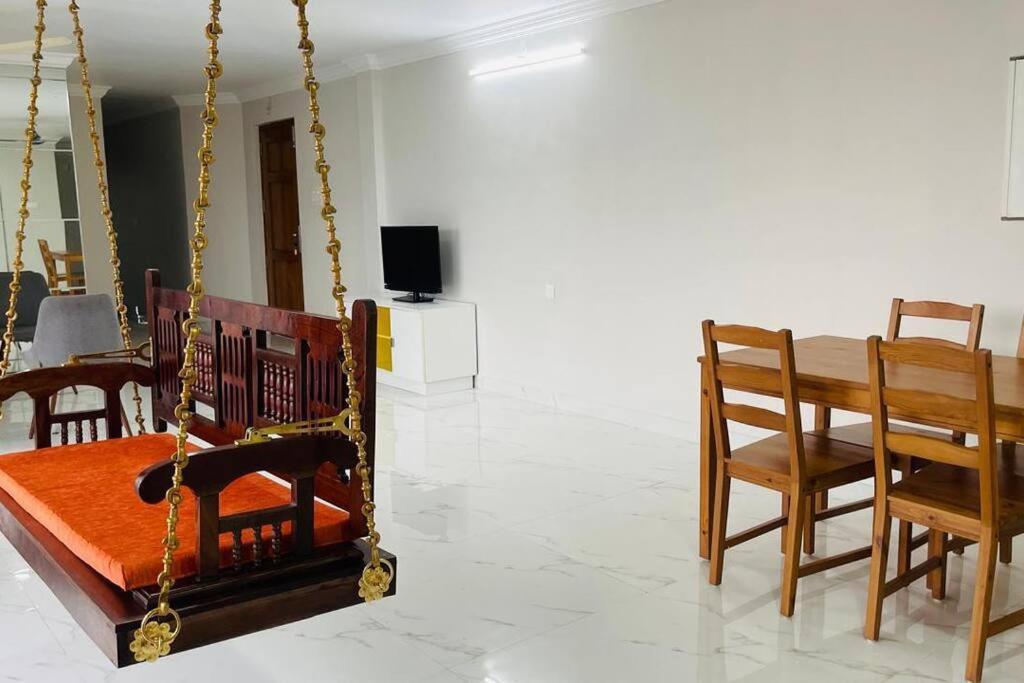 Rajamandiram 3Bhk Ac Apartment In Trivandrum Central Thiruvananthapuram Εξωτερικό φωτογραφία